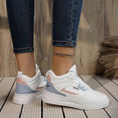 Sportliche Damen-Turnschuhe