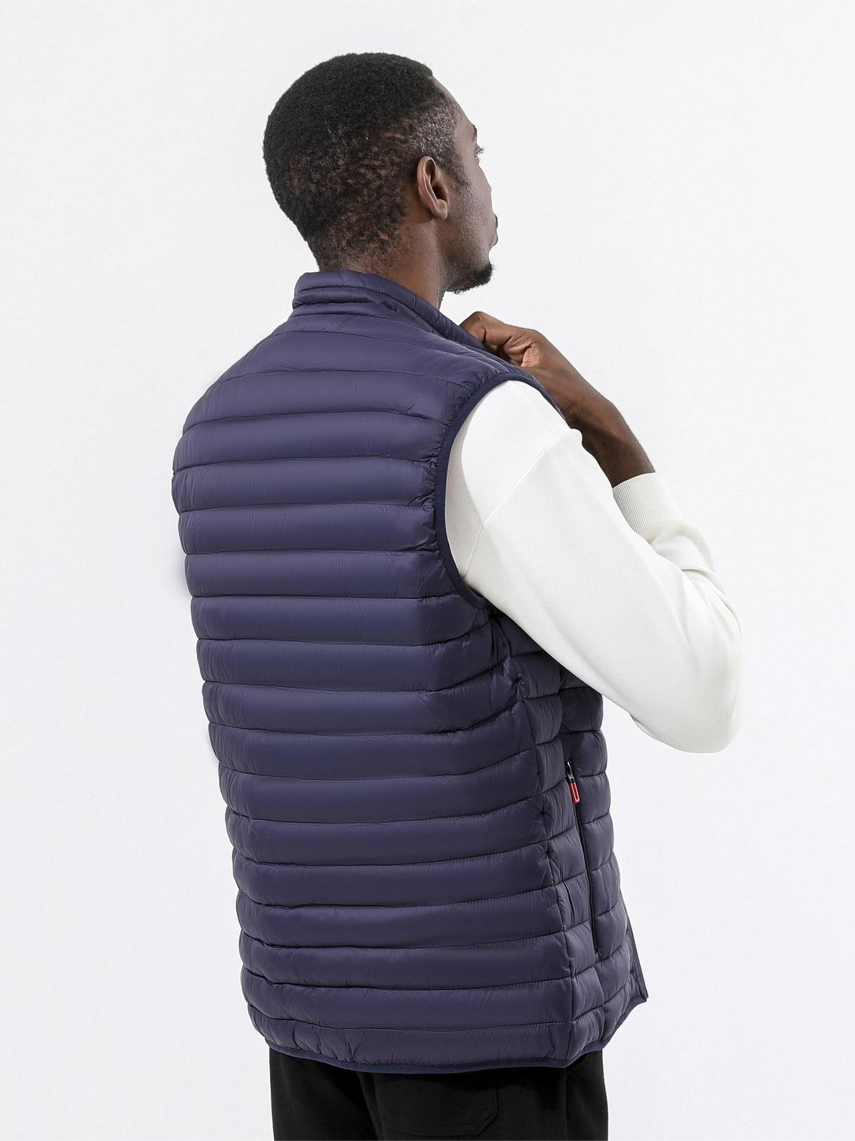 Bodywarmer mit hohem Kragen