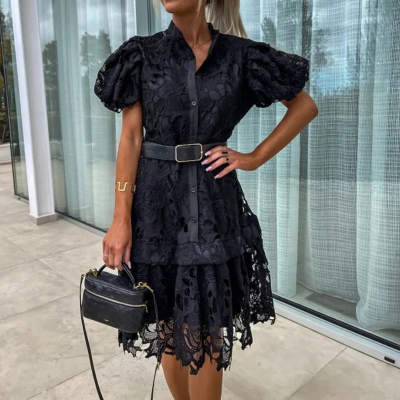 Wanda | Maßgeschneidertes Kleid mit kurzen Ärmeln