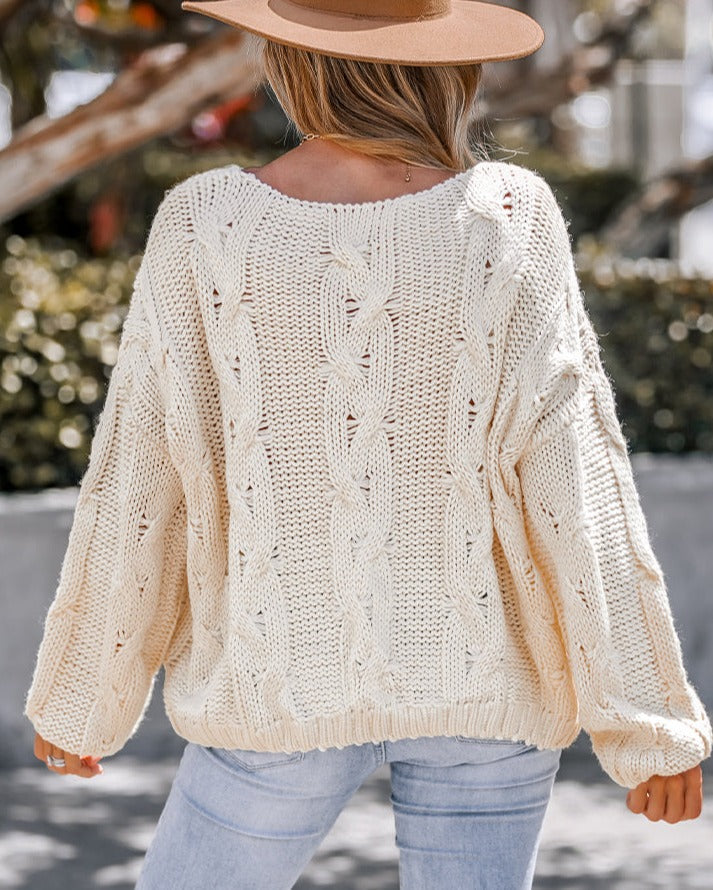 Beigefarbener Strickpullover