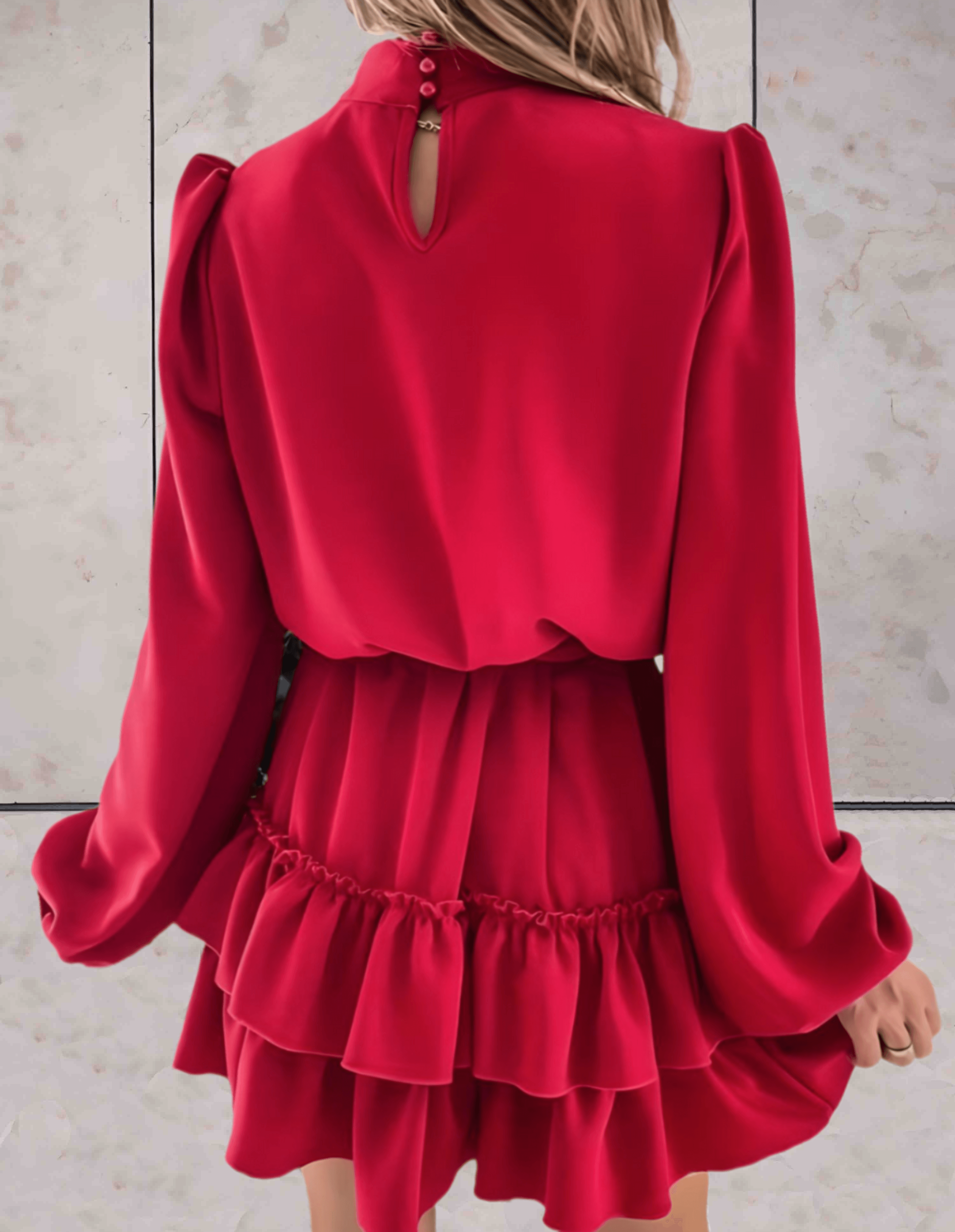 Ashlea | Rotes Weihnachtsminikleid mit Rollkragen und Rüschenkleid