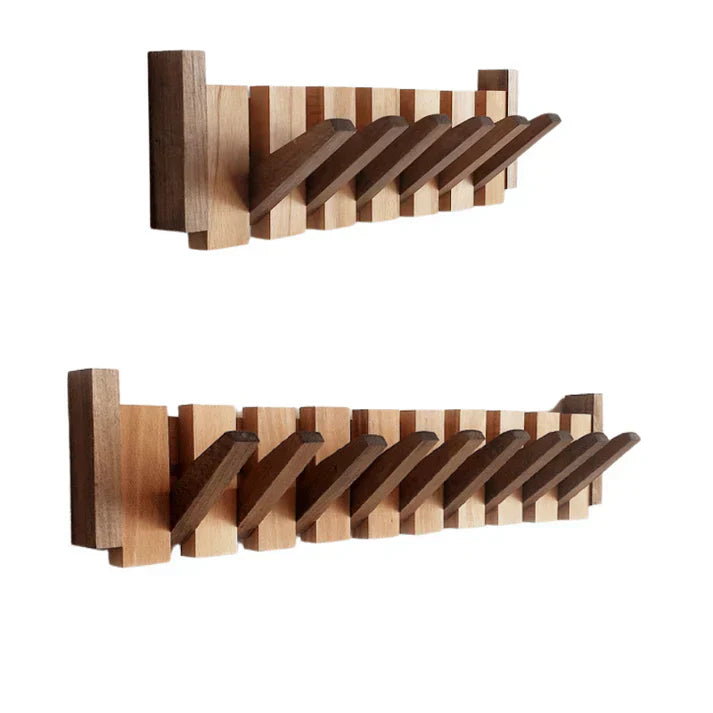 Piano-Garderobe aus Holz